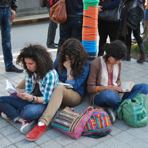 免费短信呼死你2023